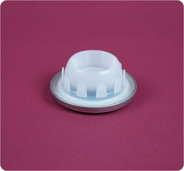 63mm Crimpon with Plastic Solid Seal Spout Closures - Image 3